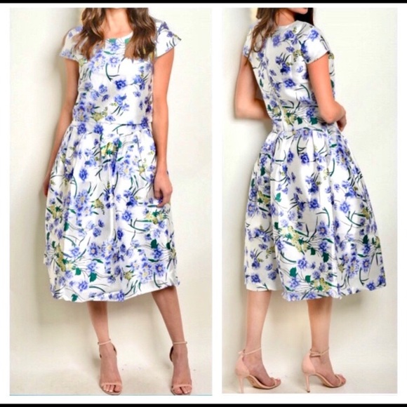 Blue violet floral white 2 pc cap sleeve crop top & full skirt set S M L NWT - Picture 4 of 13